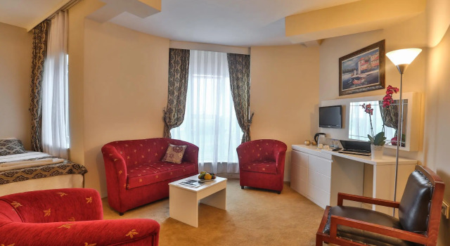Люкс Arsen Hotel
