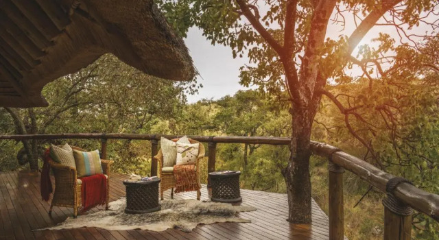 Tuningi Safari Lodge, 예약 호텔 Madikwe Game Reserve North West