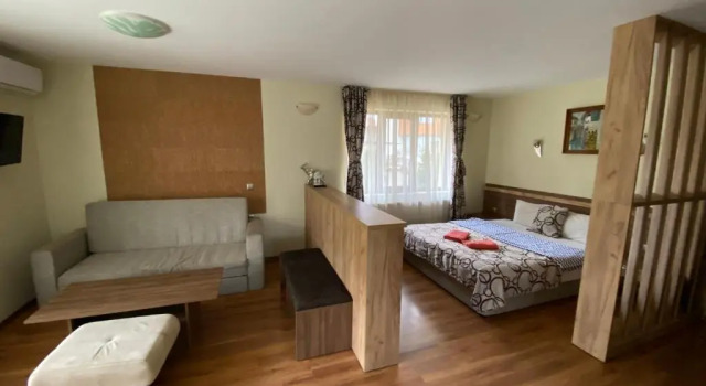 Студия Deluxe Kot Garden Guest House
