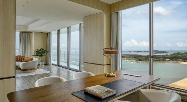Люкс с 2 комнатами с видом на море Grand Ocean View Hotel Zhuhai