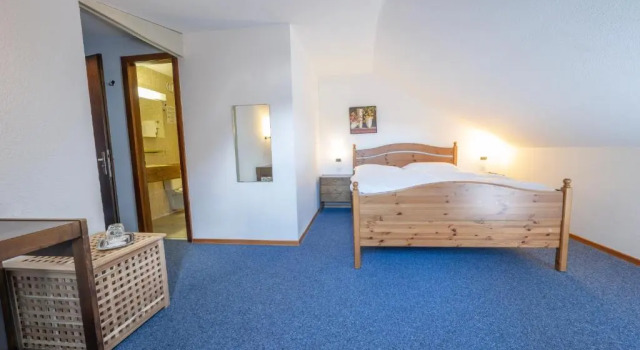 Hotel Brocco & Posta, Book Hotel Mesocco Moesano
