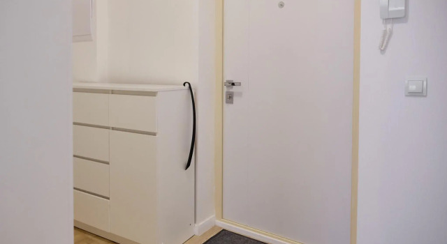 RentPlaza на улице 8 Марта 204Г, Забронировать Отель Отели Городского округа Екатеринбурга - Северный управленческий округ с парковкой, Парковка