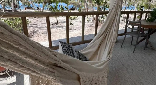 Люкс SABAI Beach Hotel