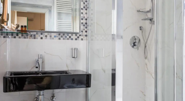 Четырёхместный номер Comfort Hotel Deborah