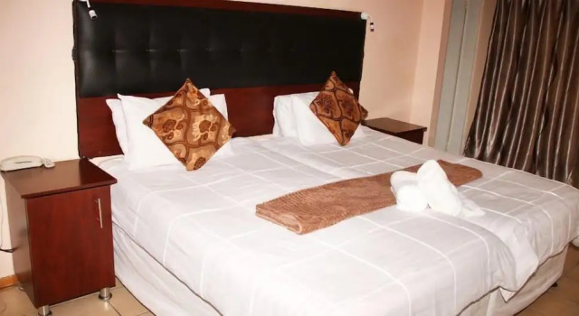 Номер Classic Bubble Ball Guest House