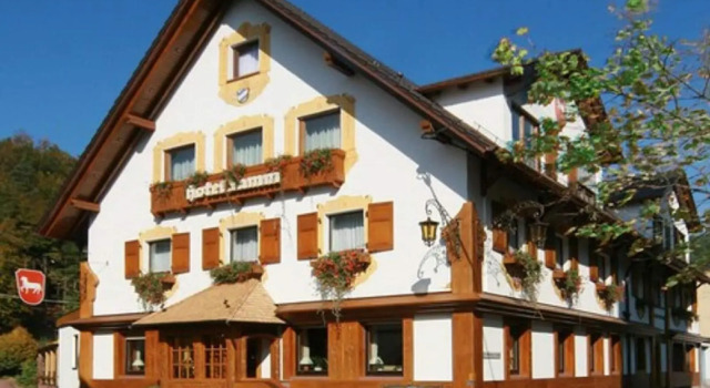 Hotel Lamm, Rezervați Hotel Hoteluri în Eifel cu piscină, Piscină