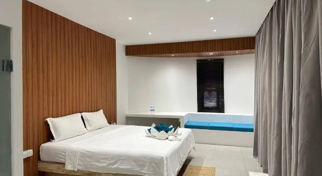 Полулюкс Long Beach Resort Koh Rong