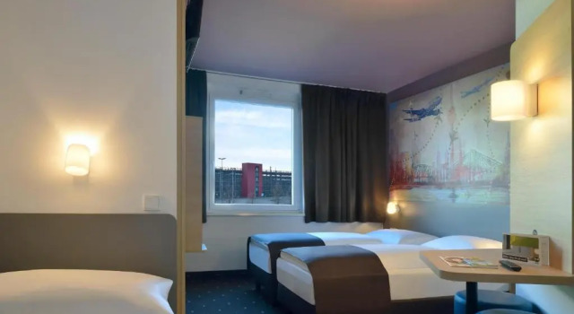 Трёхместный номер B&B Hotel Düsseldorf-Airport