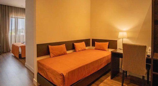 Полулюкс с красивым видом из окна Riversuites