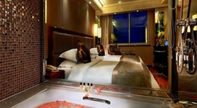 Двухместный номер Deluxe New Century Zhejiang Xiaoshan Hotel