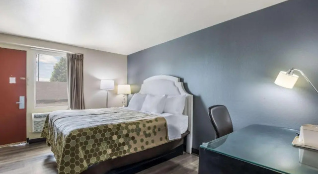 Camera Standard Econo Lodge Neenah