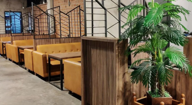 Orange Inn Hotel Mangga Besar, Забронировать Отель Отели Джакарты с парковкой, рядом с Glodok Market, Парковка