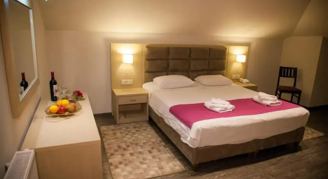Номер Deluxe Filokalia Hotel