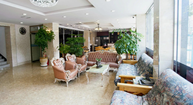 Hotel G, Забронировать Отель Jeju City Чеджу, рядом с Black Pork Street