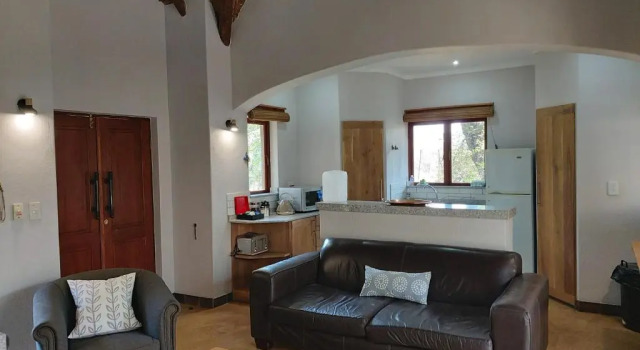 Коттедж 13 Raptors Lodge