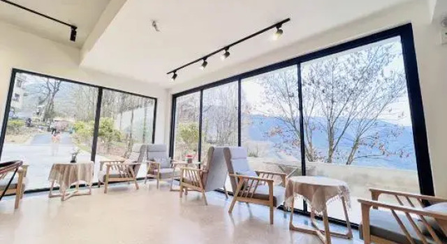 Hangzhou Lin'an Guide Wangrilou Homestay