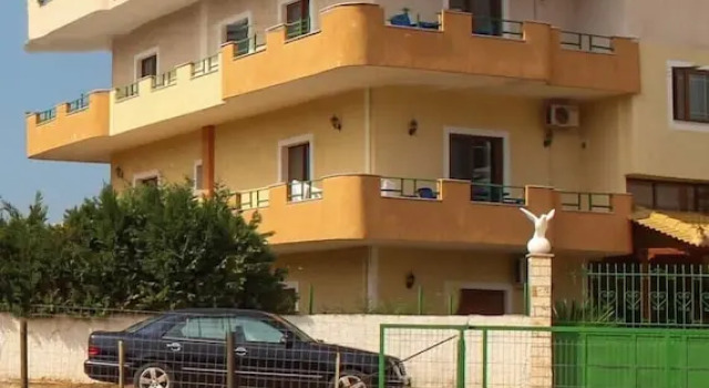 Apartments Dine