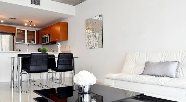One Luxury Miami, Varaa Hotelli Hotellit Miami Beach uima-altaalla, Uima-allas