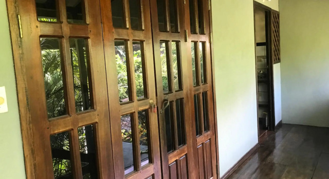 Flor De Paraiso Bungalows, Rezervovat Hotel Hotely v Puntarenas s parkováním, Parkování