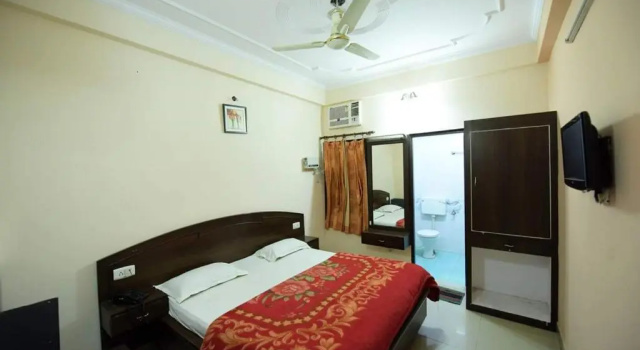 Номер Standard Hotel Ganga Vilas