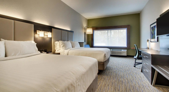 Двухместный люкс Holiday Inn Express & Suites Charleston NE Mt Pleasant US17 by IHG