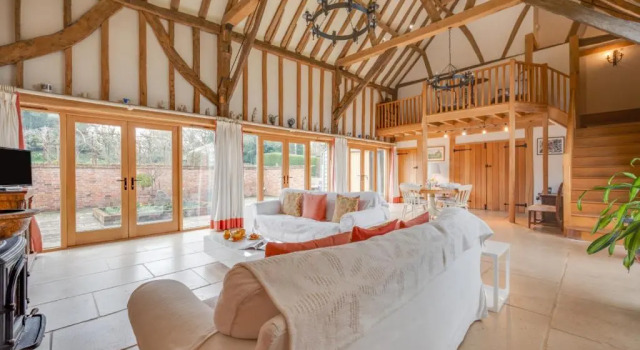 Strawberry Hole Barn, 预订 公寓 诺西厄姆 东萨塞克斯
