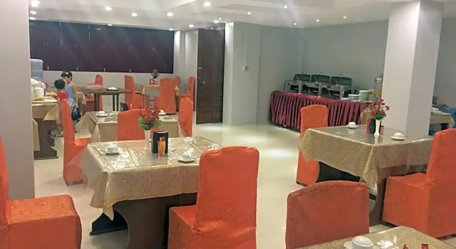 Двухместный номер Superior M.G.M Hotel