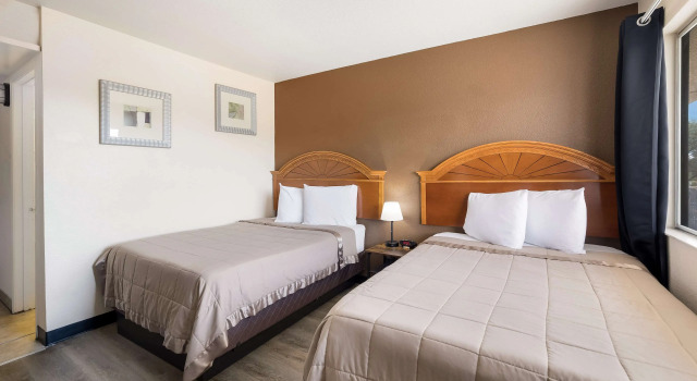 Четырёхместный номер Standard Knights Inn Sierra Vista / East Fry
