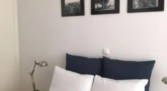 Charming Suite Private Wc & Balcony, Забронировать Отель Лумиар Лиссабон, рядом с Лумьяр