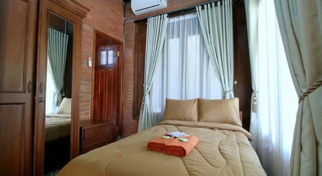 Anugro's Homestay By The Grand Java, Rezervasyon Otel Sewon otoparklı oteller, Otopark