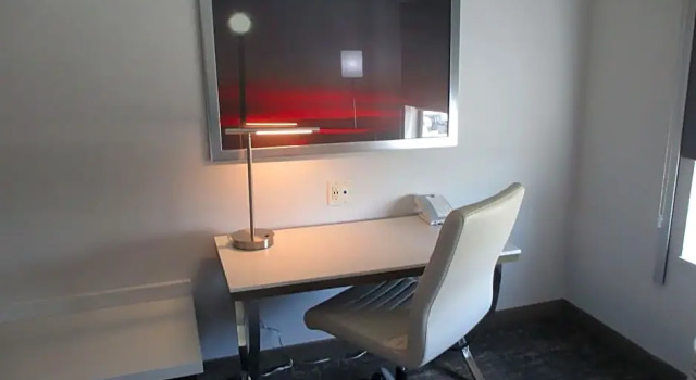 Люкс Best Western Premier Liberty Inn & Suites