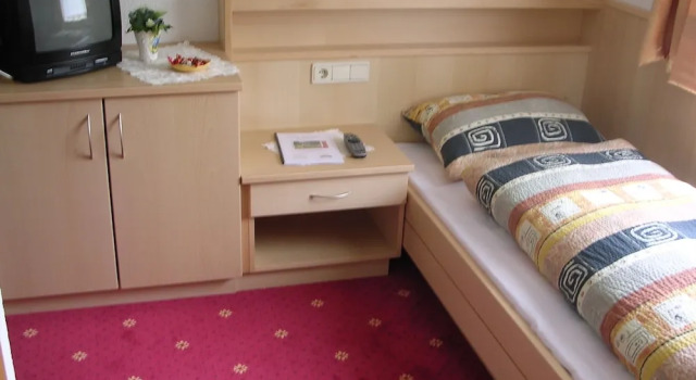 Одноместный номер Standard с балконом Hotel Sonja