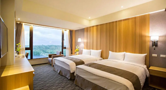Família Suite Kai Shen Starlight Hotel
