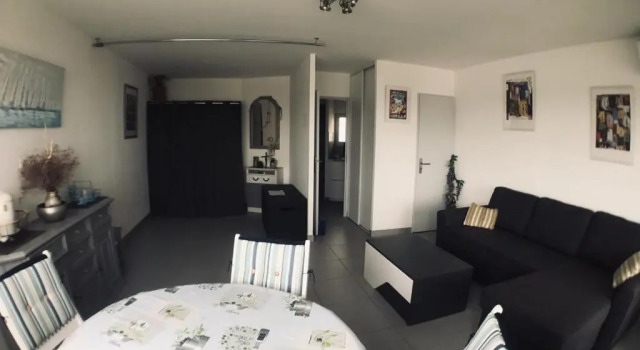 AS18656 - Grand studio vue mer, direct sur plage avec parking privé, Rezerwuj Apartament Hotele w Camargue z parkingiem, Parking