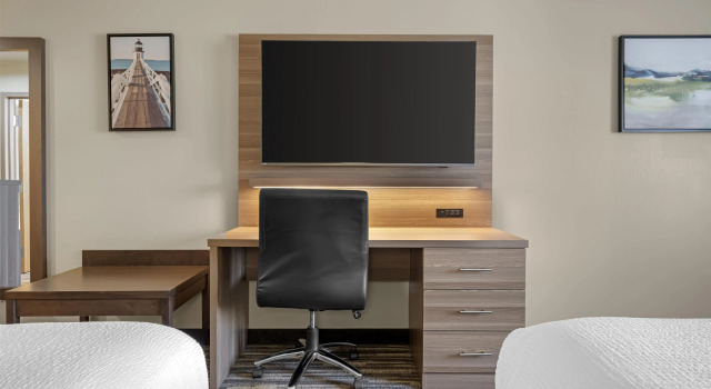 Четырёхместный номер Standard Best Western Plus Dartmouth Hotel & Suites