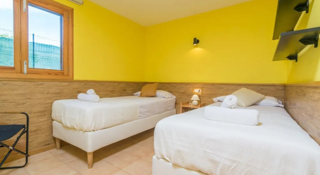 Casa De Vacances, Rezerwuj Hotel Hotele w Majorka z parkingiem, Parking