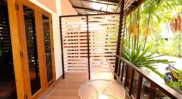 Banmaihom, Varaa Hotelli Hotellit North-Eastern Thailand pysäköinnillä, Pysäköinti