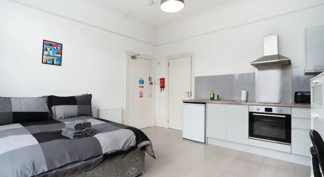 Cosy Fully Equipped Studio 2 Close to University, Prenota Appartamento Hotel a Grampian con parcheggio, Parcheggio