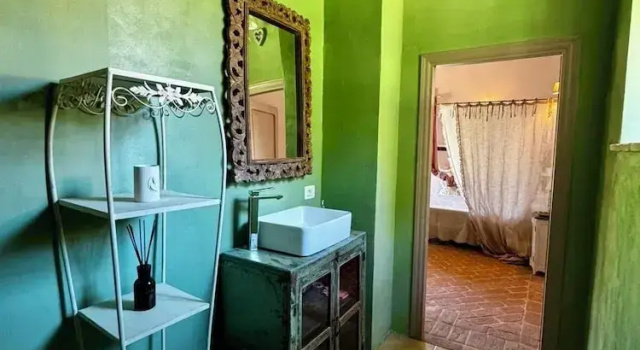 Люкс Luxury с видом на бассейн Il Borgo delle Pampare