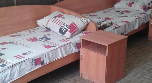 Hostel Mnogoborets F. Klub, Prenota Ostello Hotel a Odessa region con piscina, Piscina