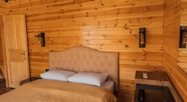 P2347 in Sapanca With 2 Bedrooms and 1 Bathrooms, Varaa Hotelli Hotellit Marmara-alue pysäköinnillä, Pysäköinti