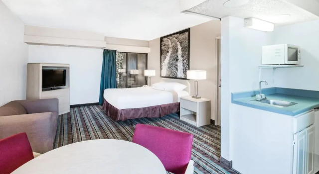 Люкс Standard Republic Hotel of Ozona