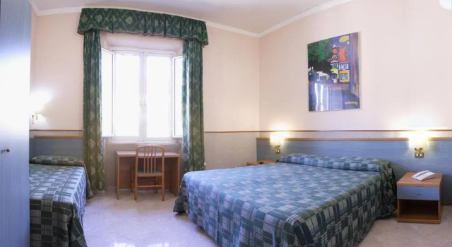 Трёхместный номер Standard Hotel Lazzari