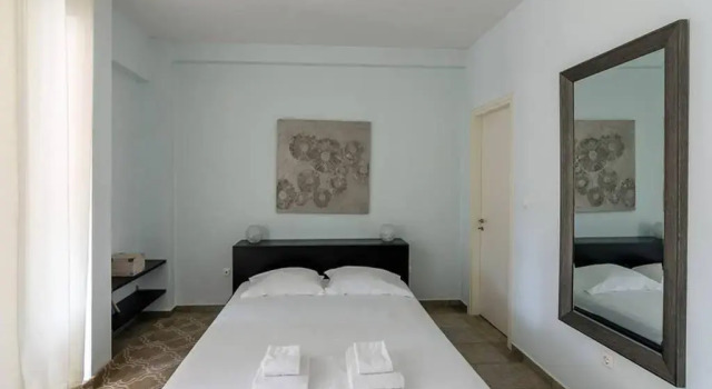 1bedroom house in the city center with great view