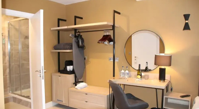 Birdies Townhouse Mitchelstown, Prenota Affittacamere  