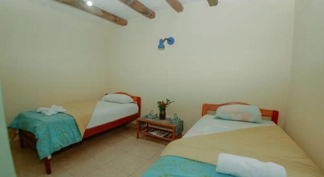 Birdwatchers House y Lodge
