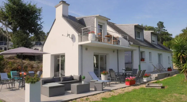 Коттедж Comfortable Holiday Home With Partial sea Views, Douarnenez-treboul