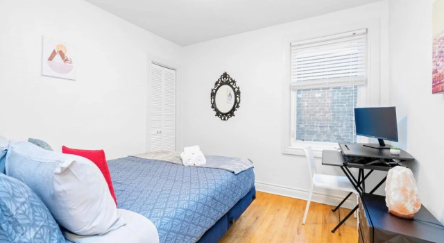 Charming 3BR Home With BBQ Near Downtown Toronto, Varaa Hotelli Toronto 