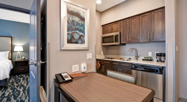 Четырёхместный люкс Homewood Suites by Hilton Conroe