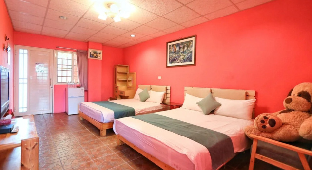 Четырёхместный номер Standard Yingxun Hotel